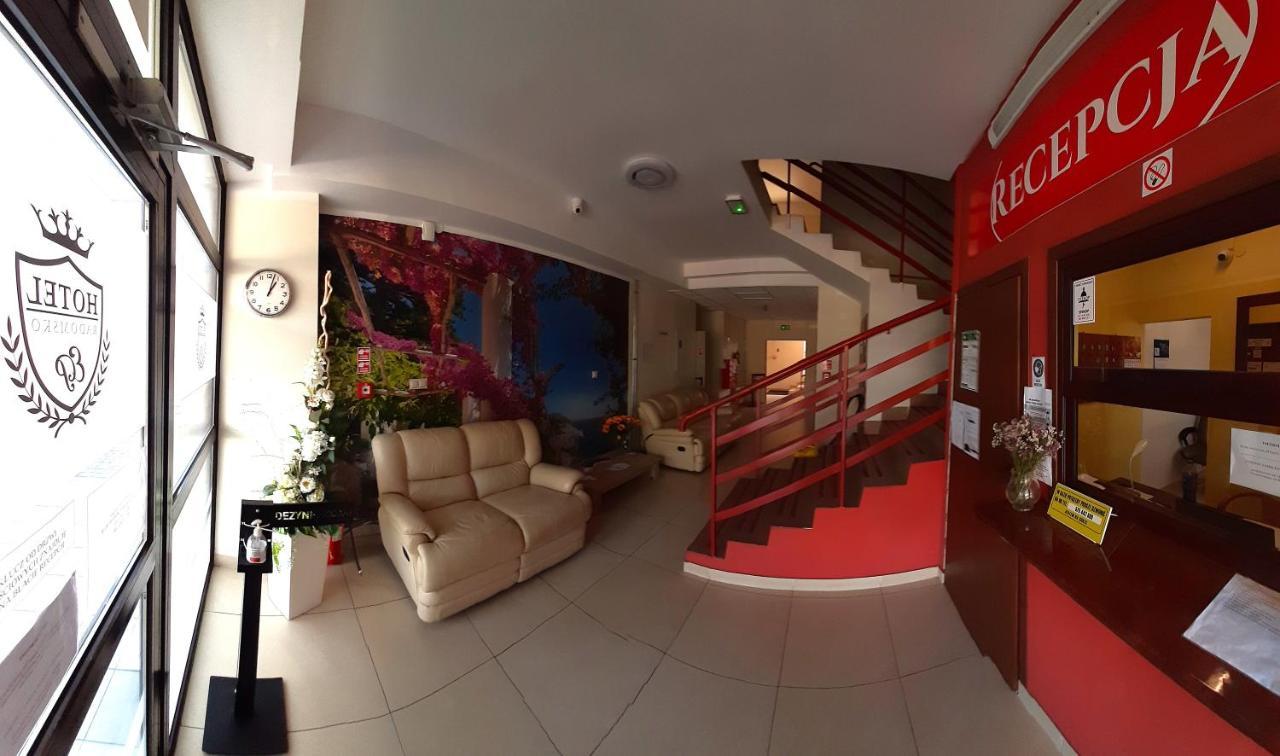 Hotel ราดอมสโก ภายนอก รูปภาพ