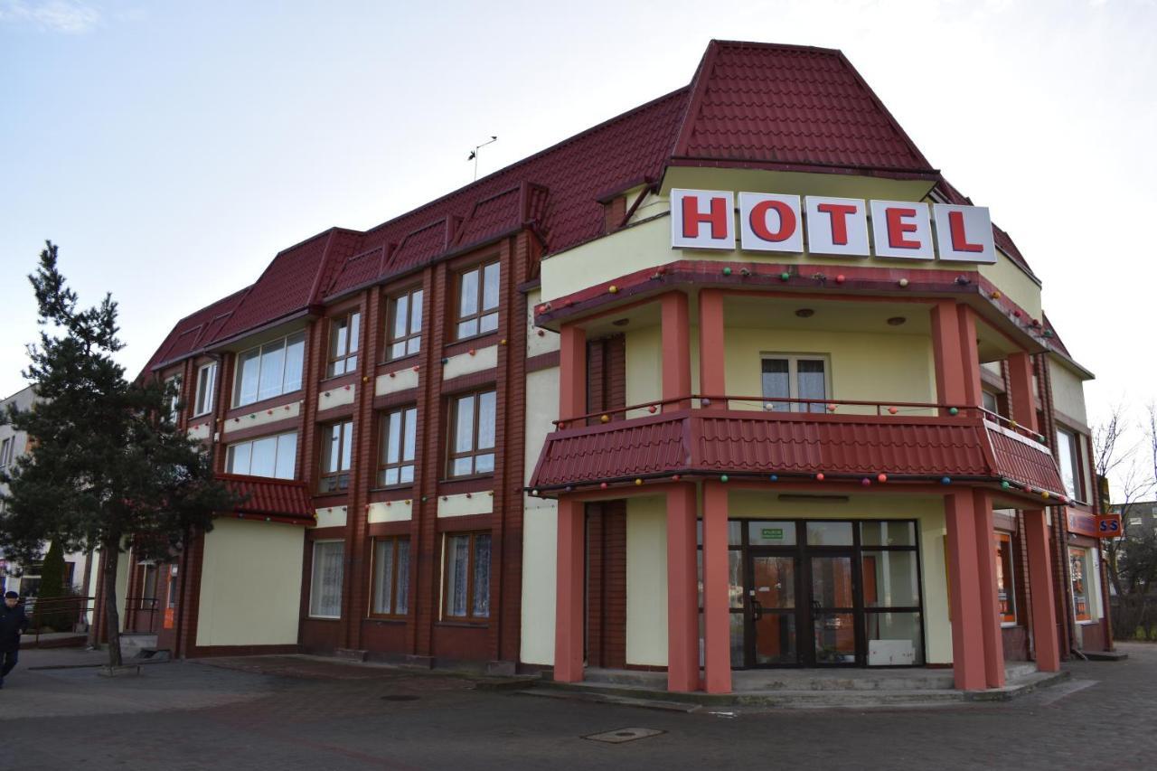 Hotel ราดอมสโก ภายนอก รูปภาพ